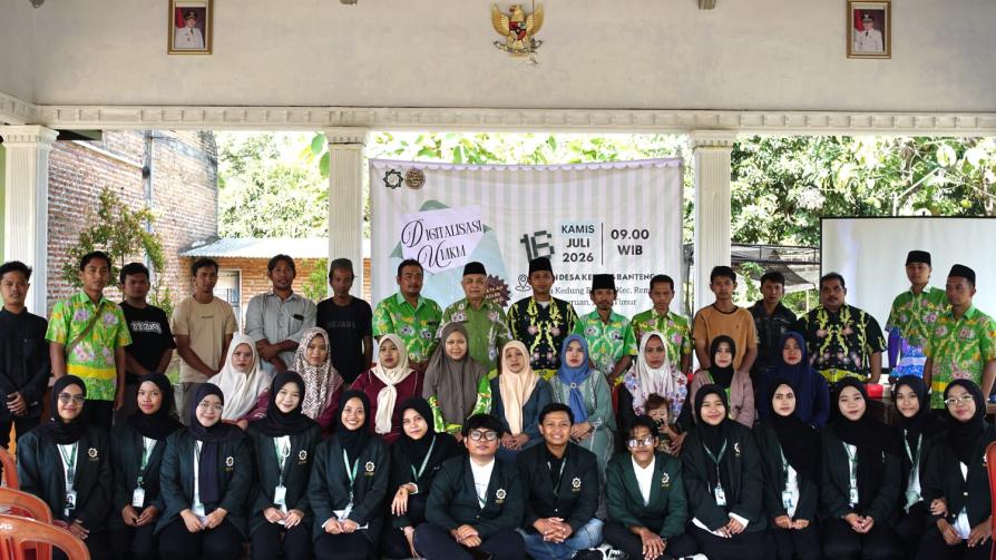Mahasiswa KKN UIN Sunan Ampel Surabaya Perkuat Daya Saing UMKM Desa Kedungbanteng melalui Pelatihan Digitalisasi